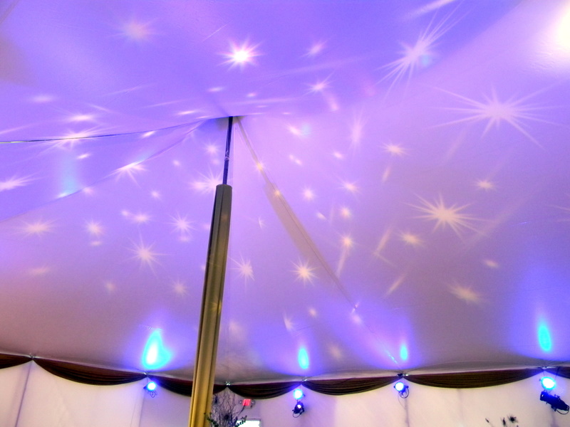 20 Stunning Outdoor Wedding Tent Decoration Ideas that Wow 4