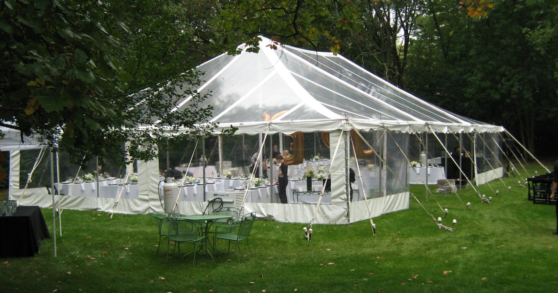 wedding_-_clear_top_tent-2000x1500